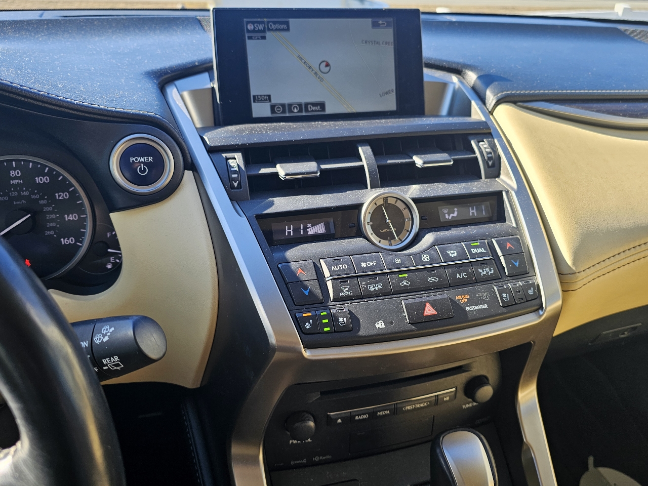 Lexus NX 300h FWD 4dr 2015