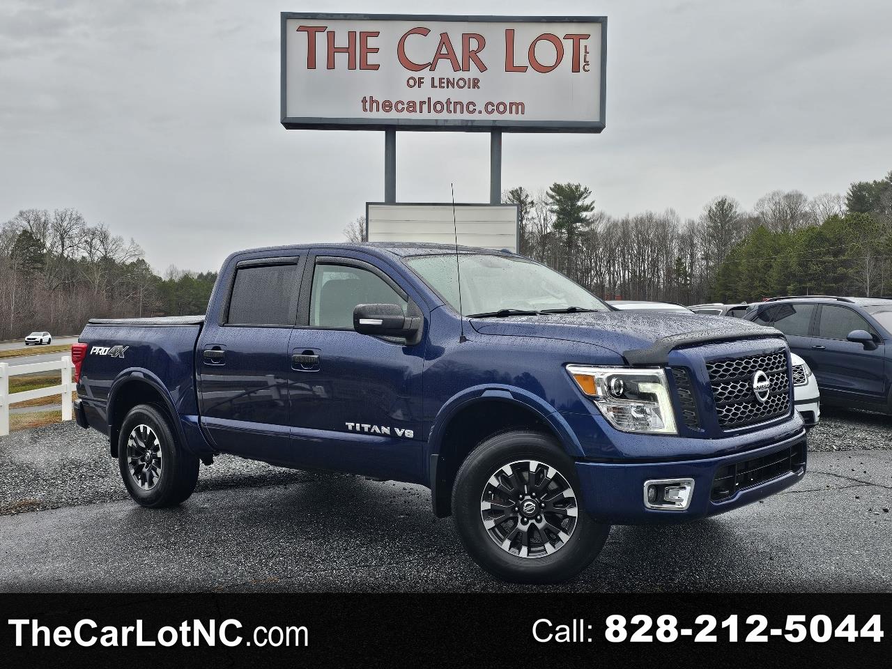 2019 Nissan Titan PRO-4X's photo