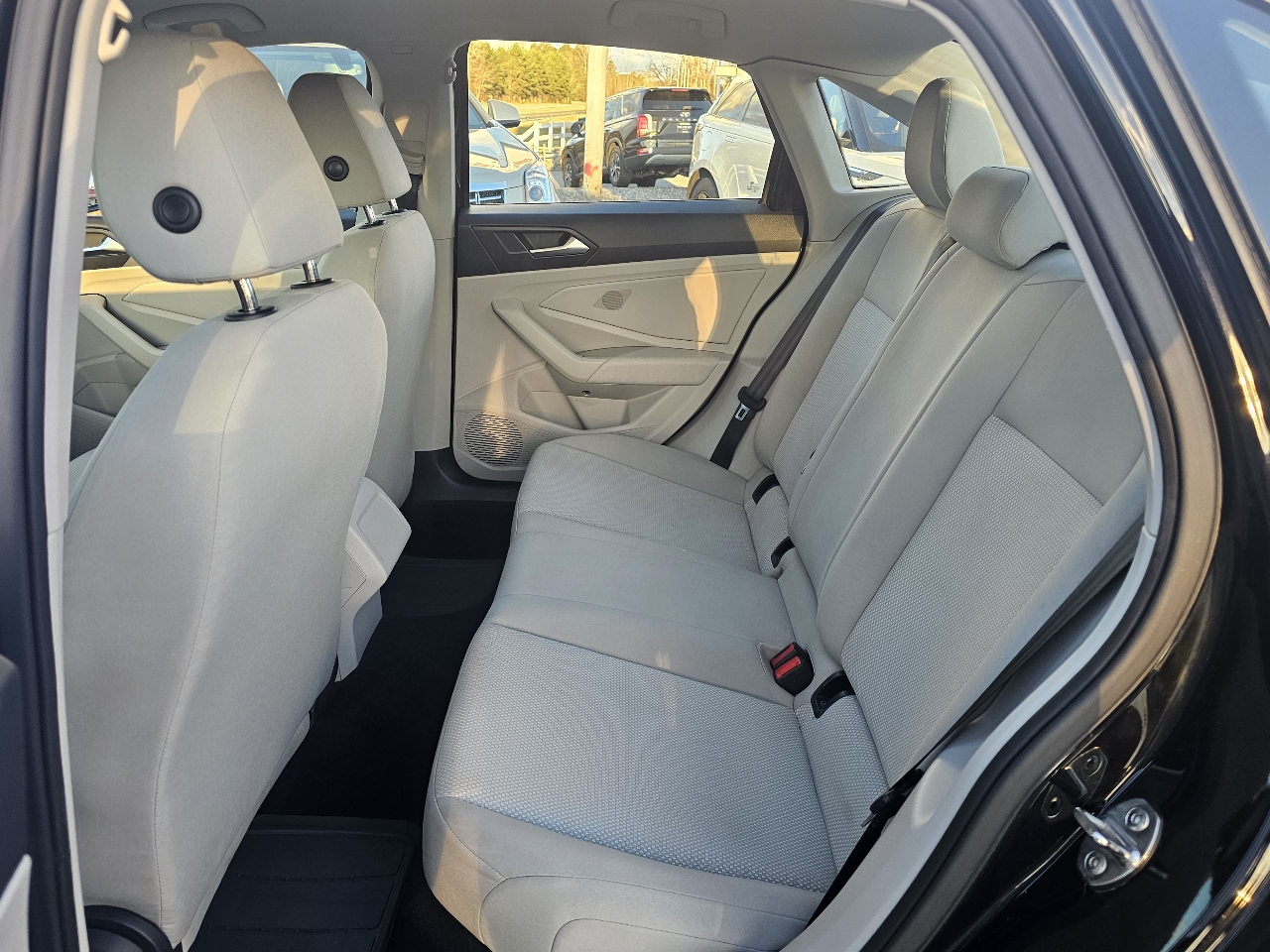 Volkswagen Jetta R-Line Auto w/SULEV 2019