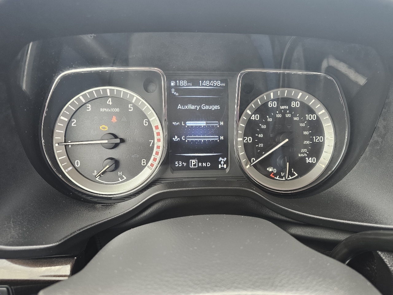 Nissan Titan 4x4 Crew Cab SV 2017