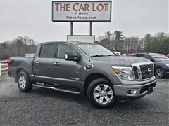 2017 Nissan Titan 