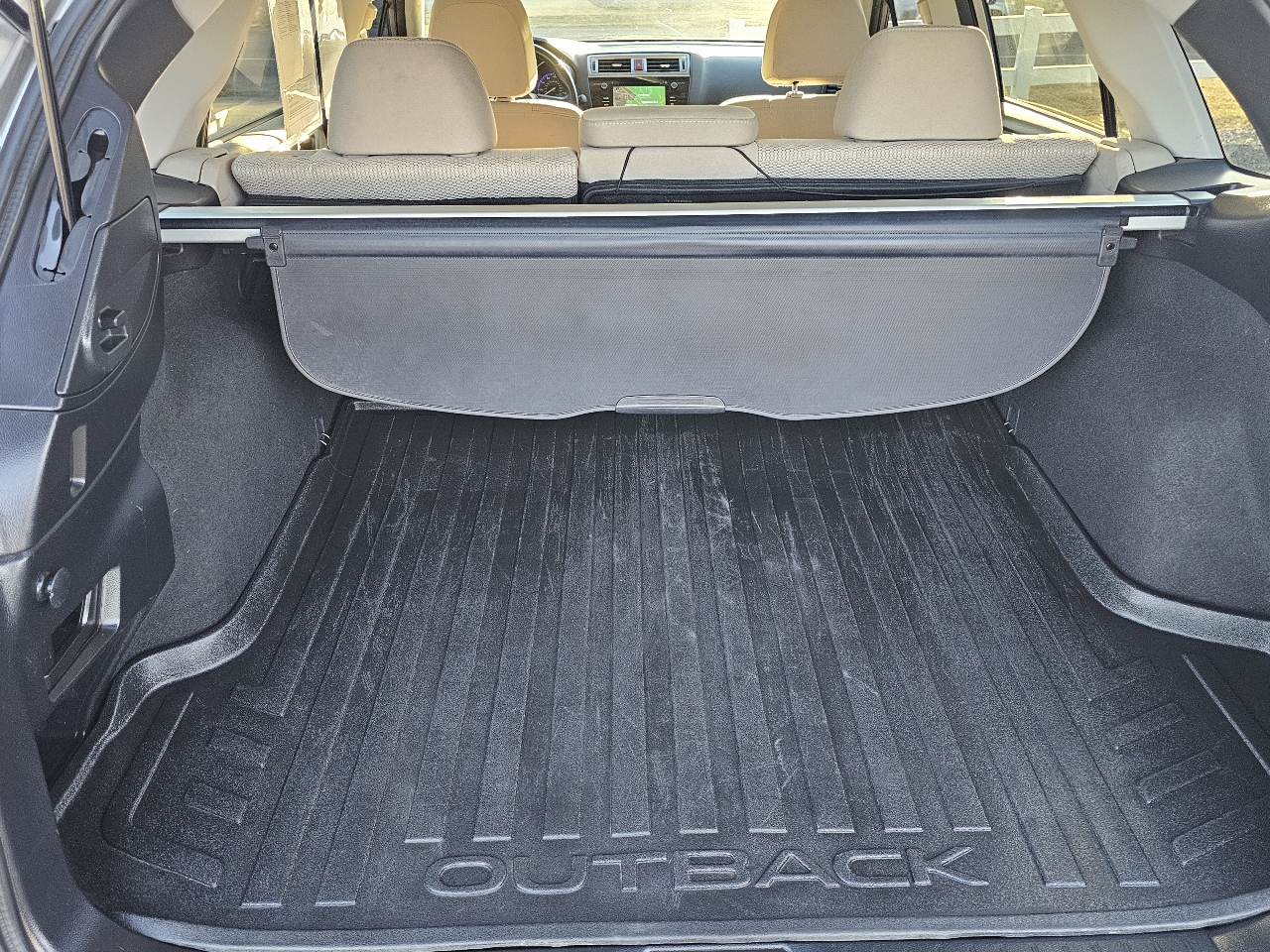 Subaru Outback 4dr Wgn 2.5i Premium 2016