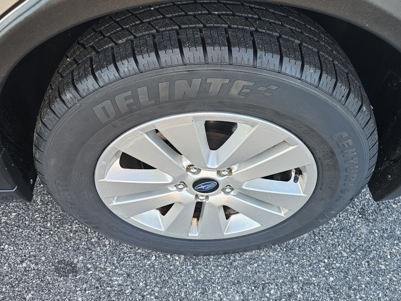 Subaru Outback 4dr Wgn 2.5i Premium 2016