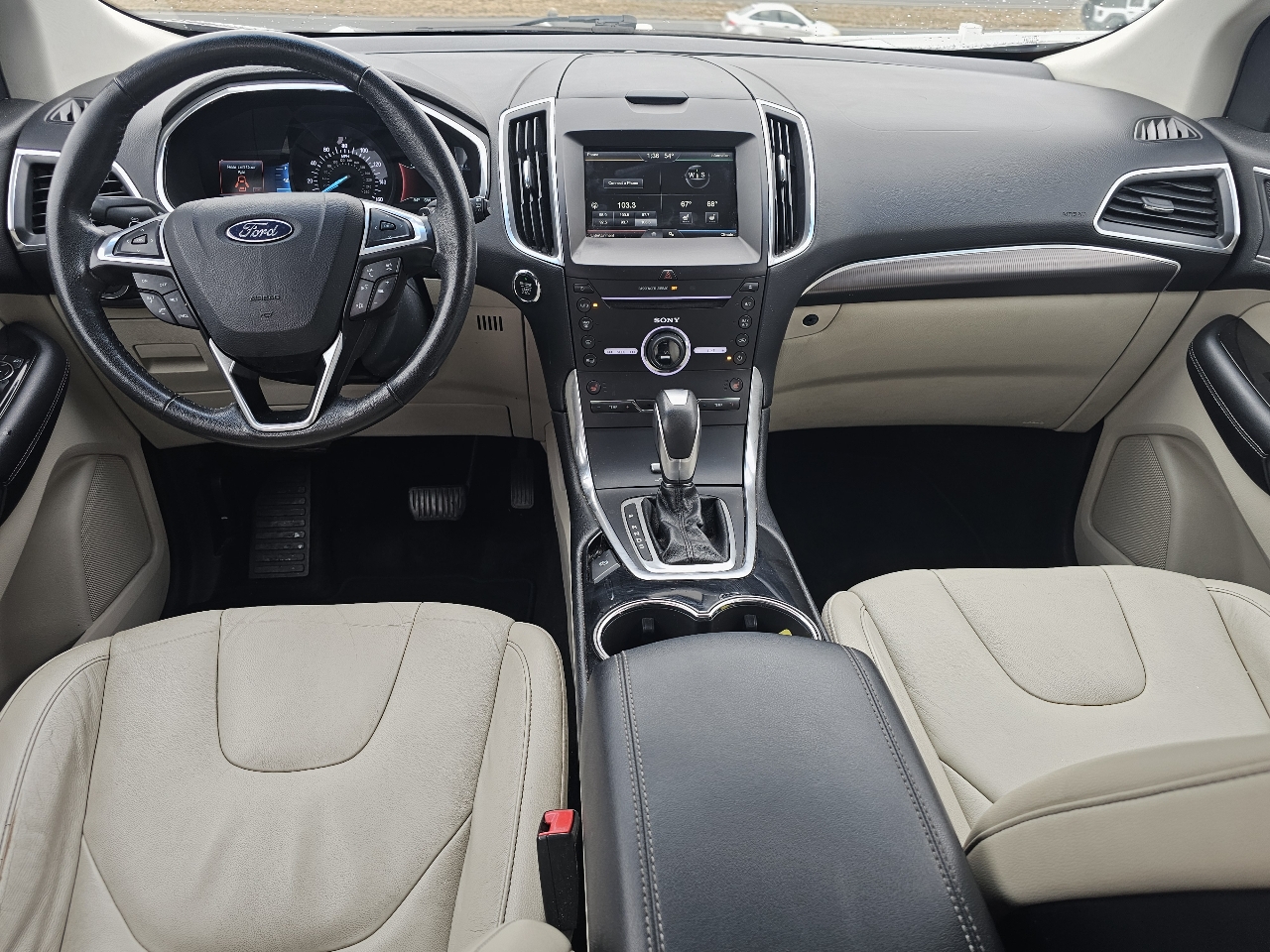 Ford Edge 4dr Titanium FWD 2015