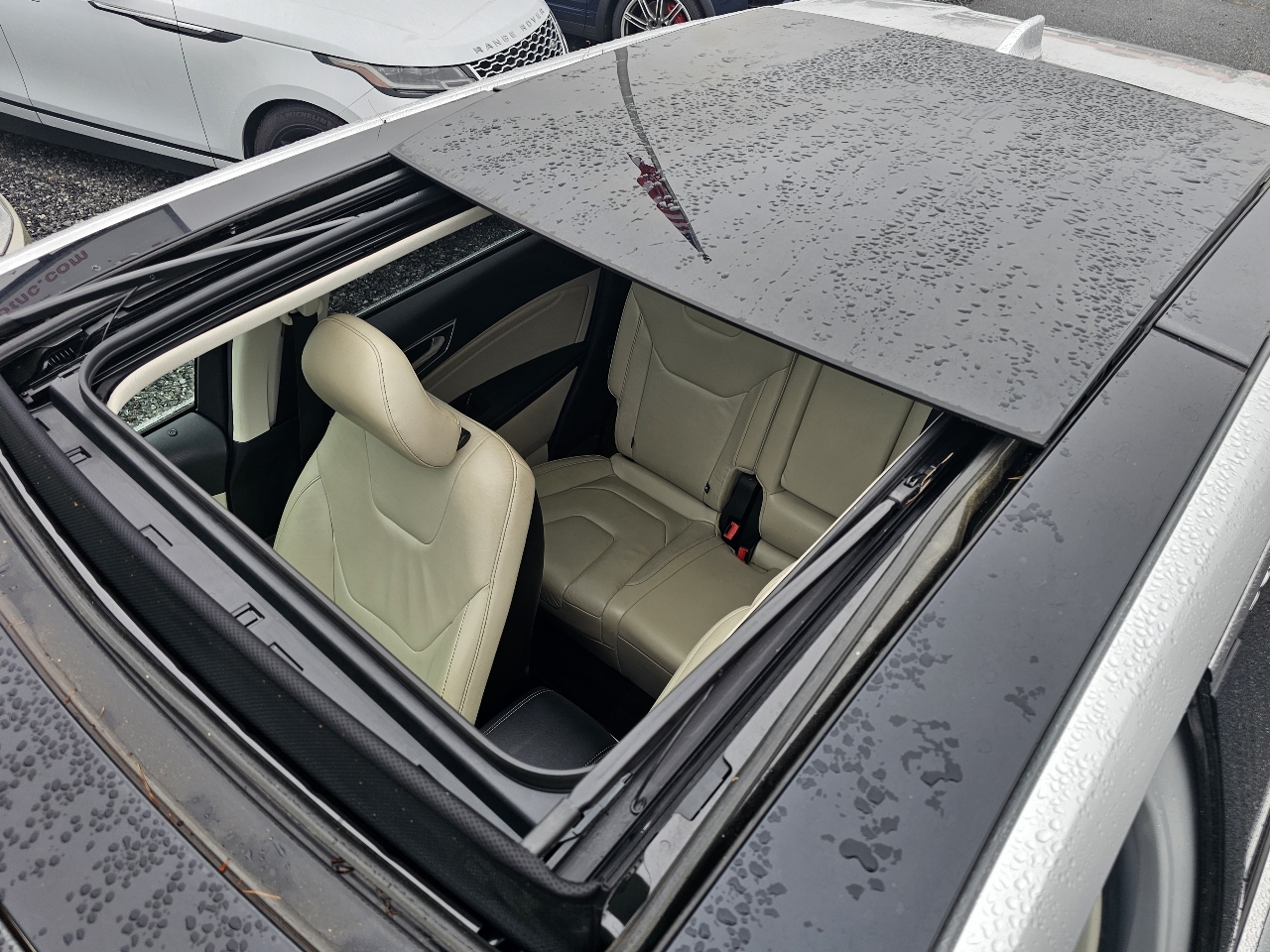 Ford Edge 4dr Titanium FWD 2015