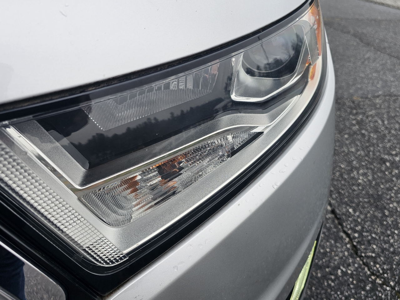 Ford Edge 4dr Titanium FWD 2015