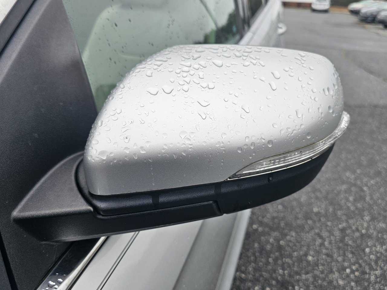 Ford Edge 4dr Titanium FWD 2015