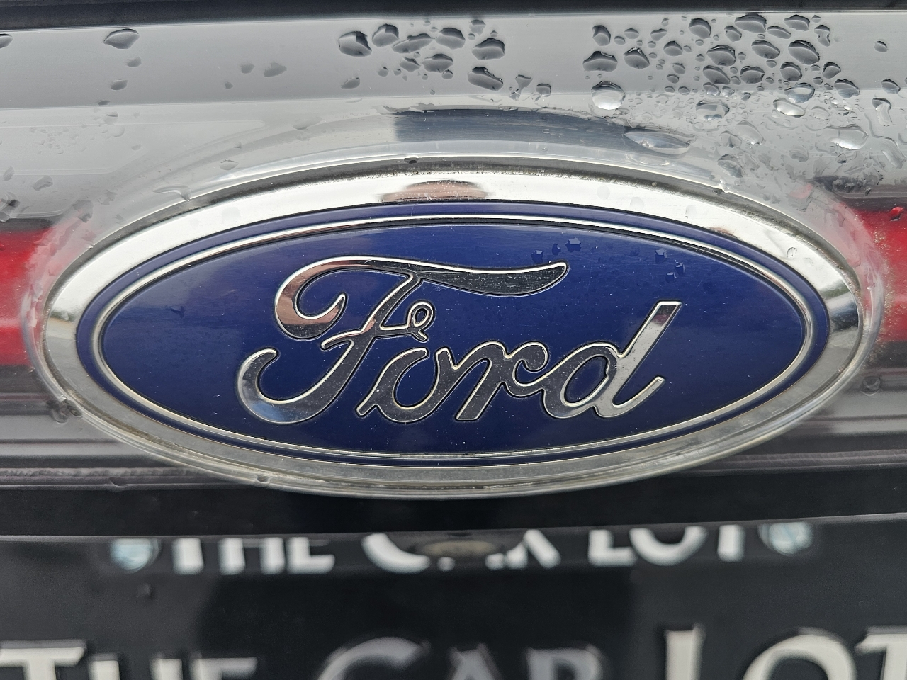 Ford Edge 4dr Titanium FWD 2015