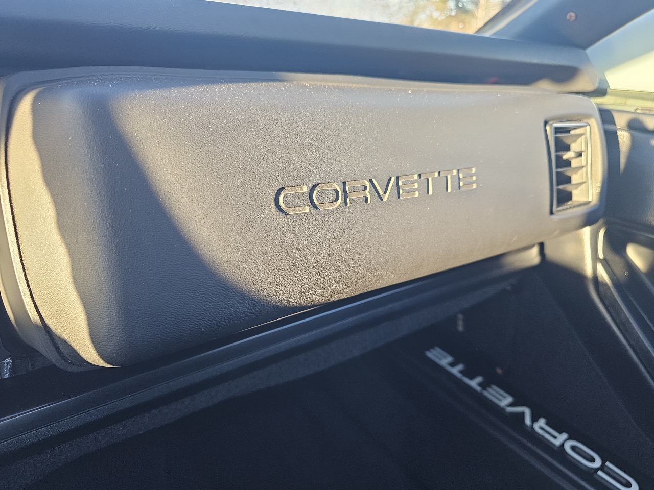 Chevrolet Corvette 2dr Coupe Hatchback 1989