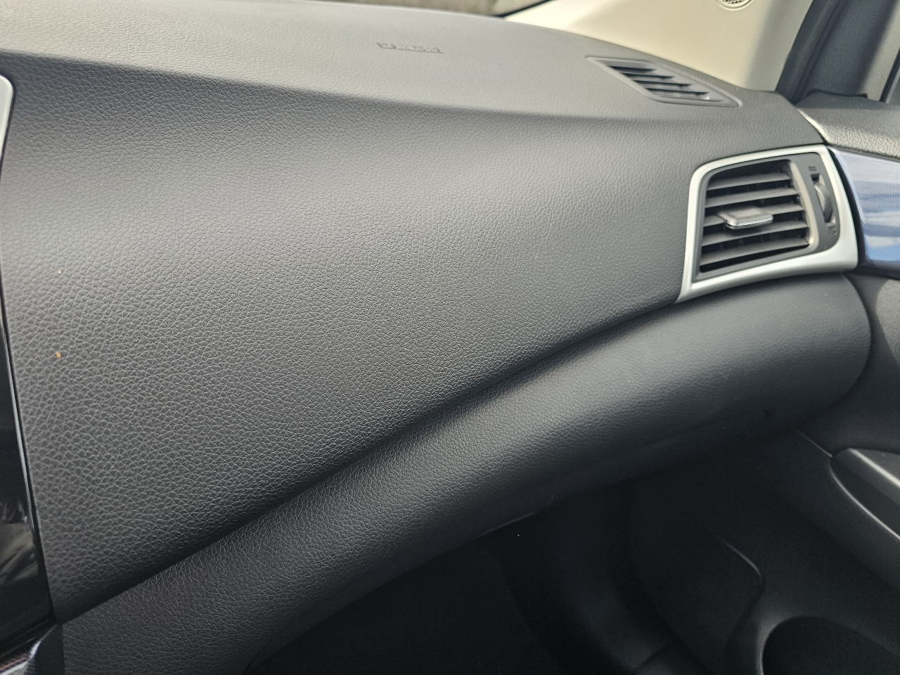 Nissan Sentra SR TURBO CVT 2017