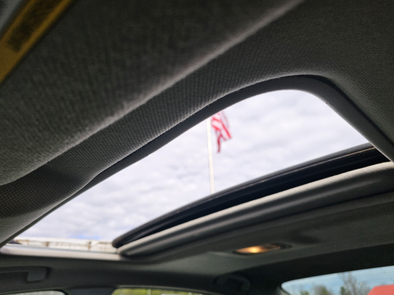 Nissan Sentra SR TURBO CVT 2017