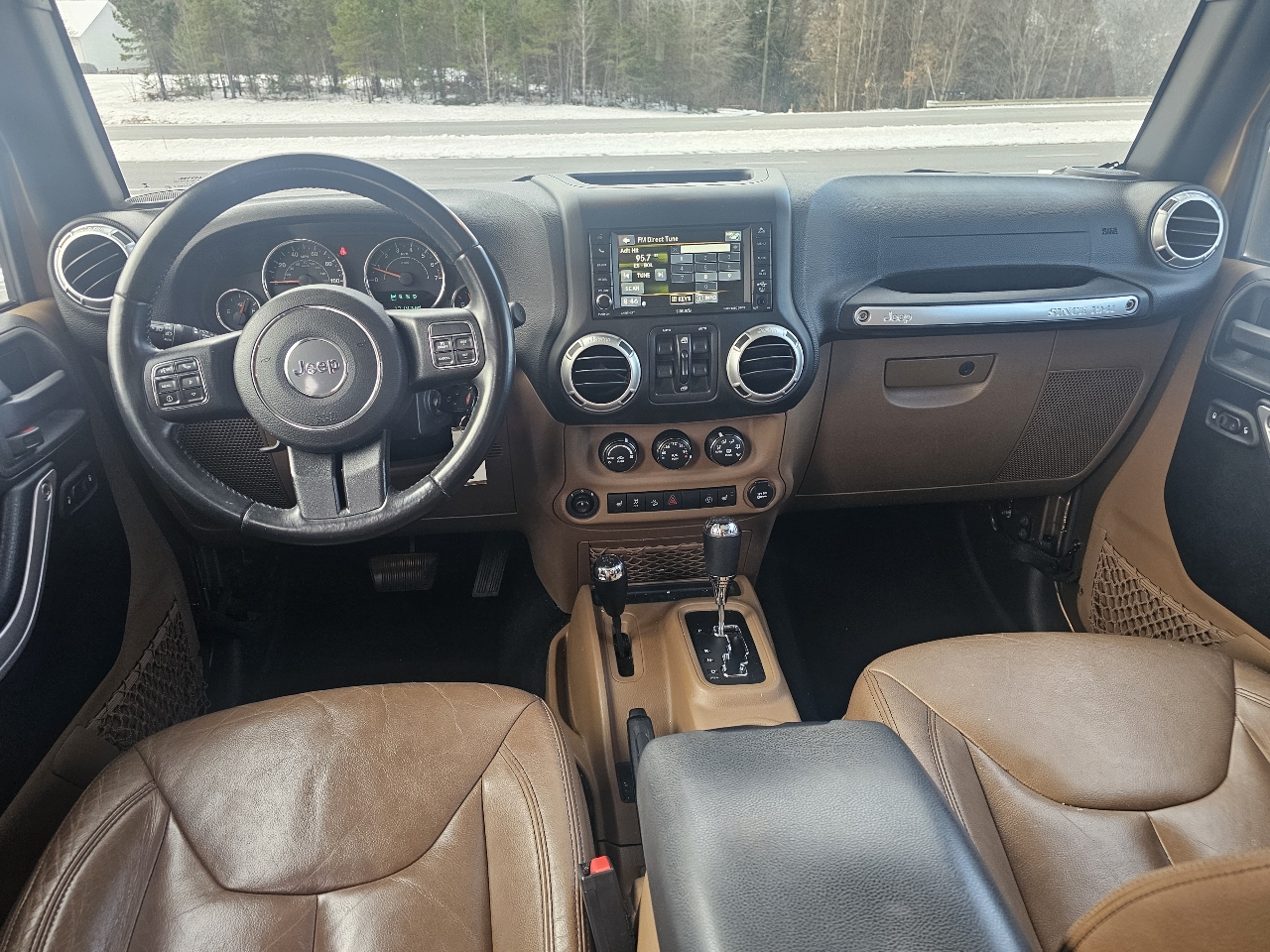 Jeep Wrangler Unlimited 4WD 4dr Sahara 2015