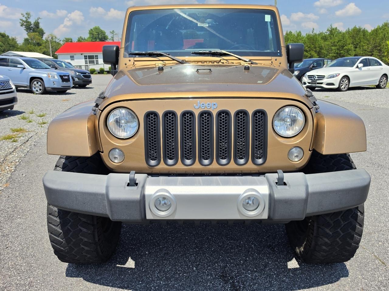 Jeep Wrangler Unlimited 4WD 4dr Sahara 2015