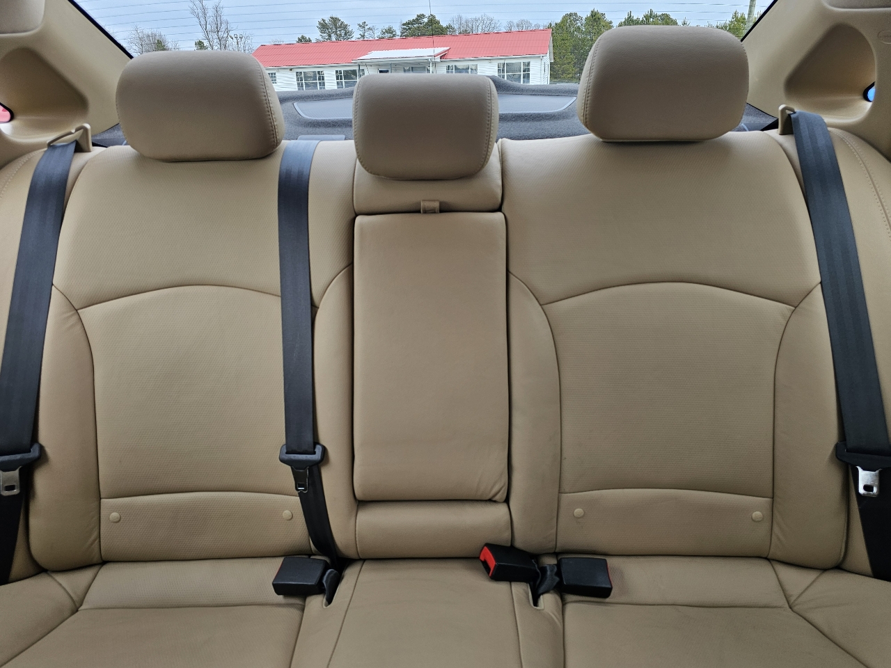 Hyundai Sonata 4dr Sdn 2.4L Auto Ltd 2011