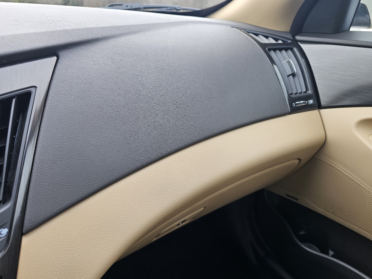 Hyundai Sonata 4dr Sdn 2.4L Auto Ltd 2011