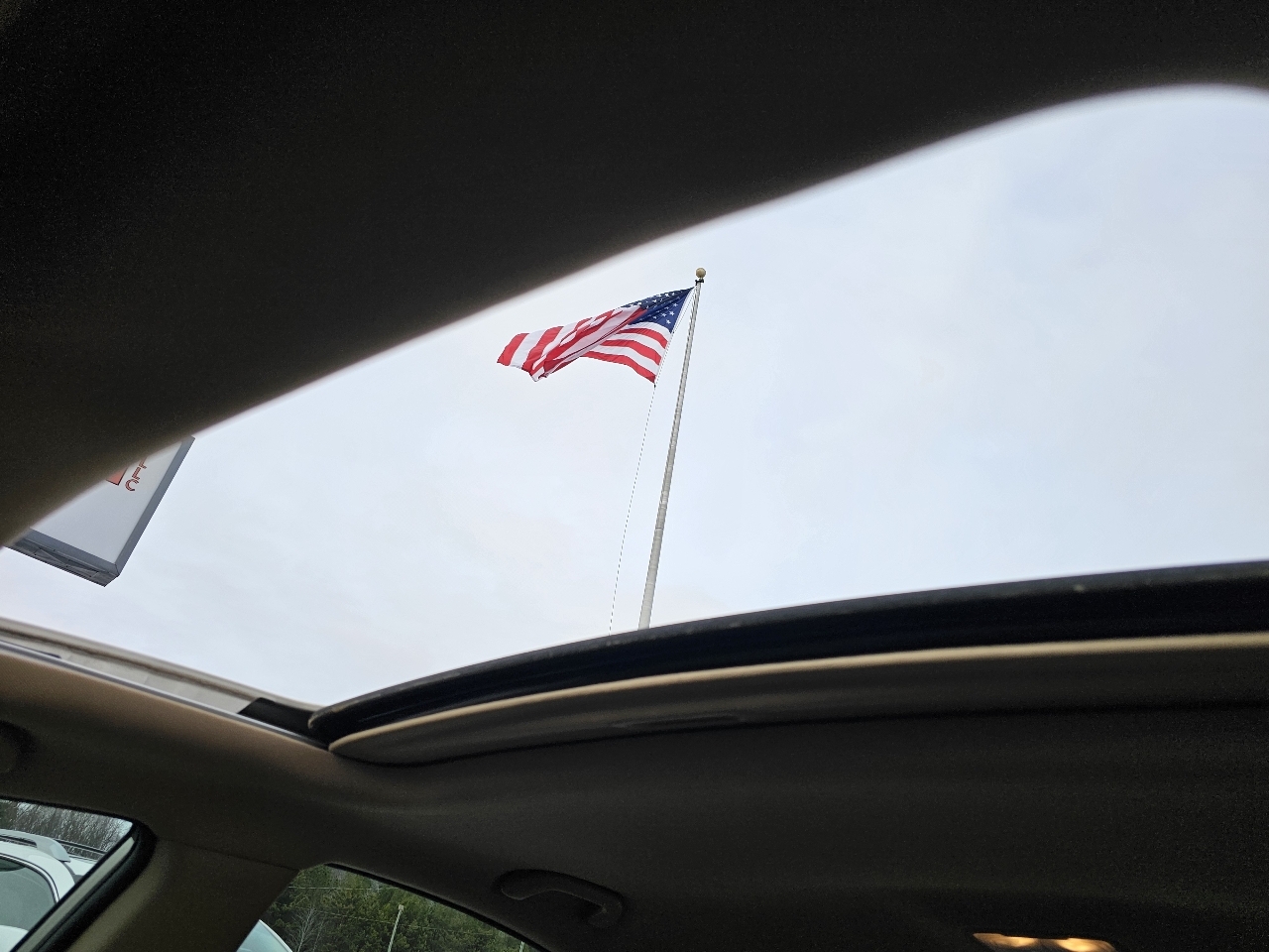 Hyundai Sonata 4dr Sdn 2.4L Auto Ltd 2011