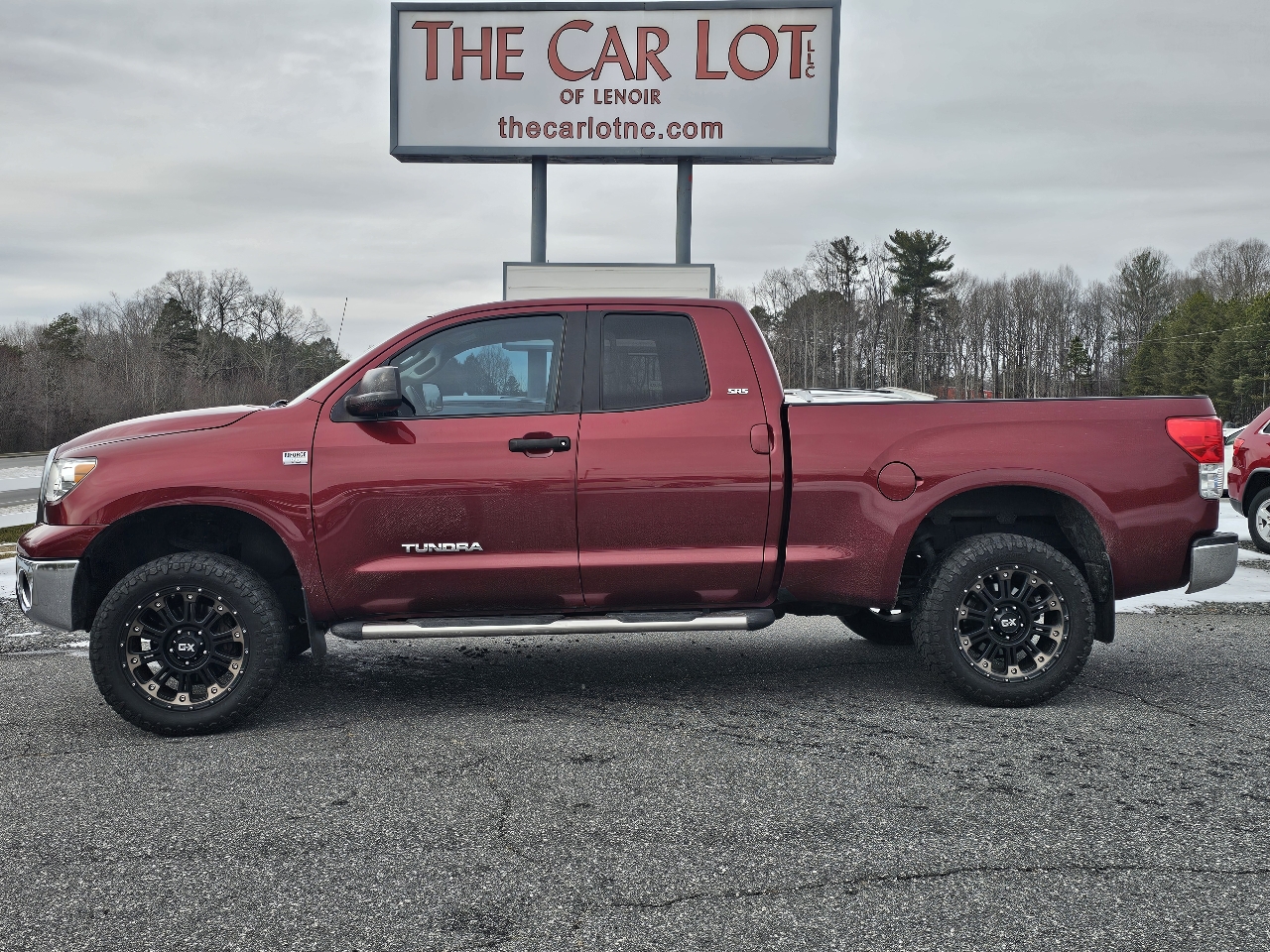 Toyota Tundra 4WD Truck Dbl 4.6L V8 6-Spd AT (Natl) 2010