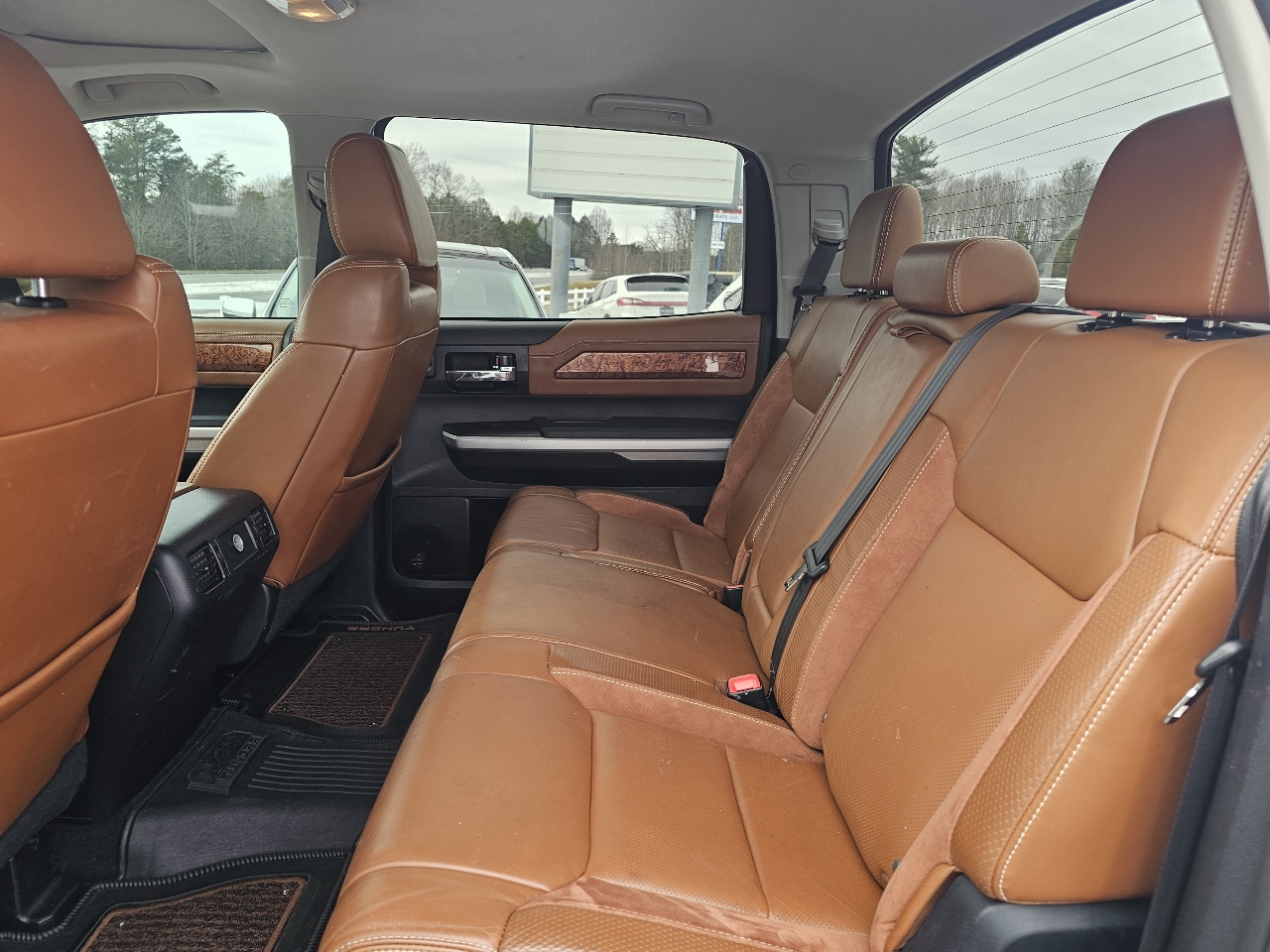 Toyota Tundra 4WD 1794 Edition CrewMax 5.5' Bed 5.7L FFV (Natl) 2017