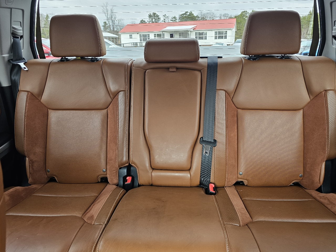 Toyota Tundra 4WD 1794 Edition CrewMax 5.5' Bed 5.7L FFV (Natl) 2017