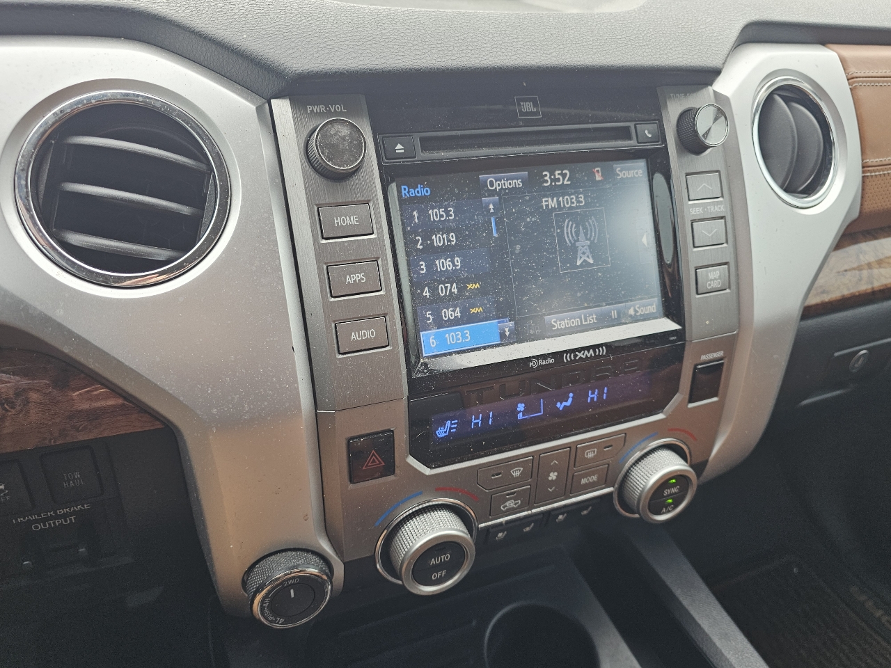 Toyota Tundra 4WD 1794 Edition CrewMax 5.5' Bed 5.7L FFV (Natl) 2017