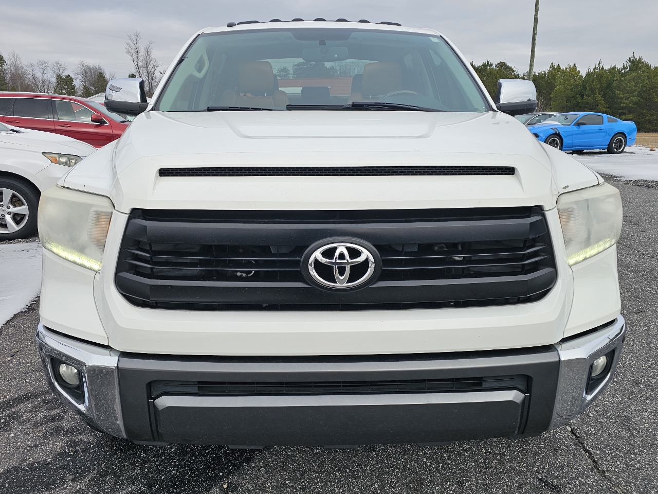 Toyota Tundra 4WD 1794 Edition CrewMax 5.5' Bed 5.7L FFV (Natl) 2017