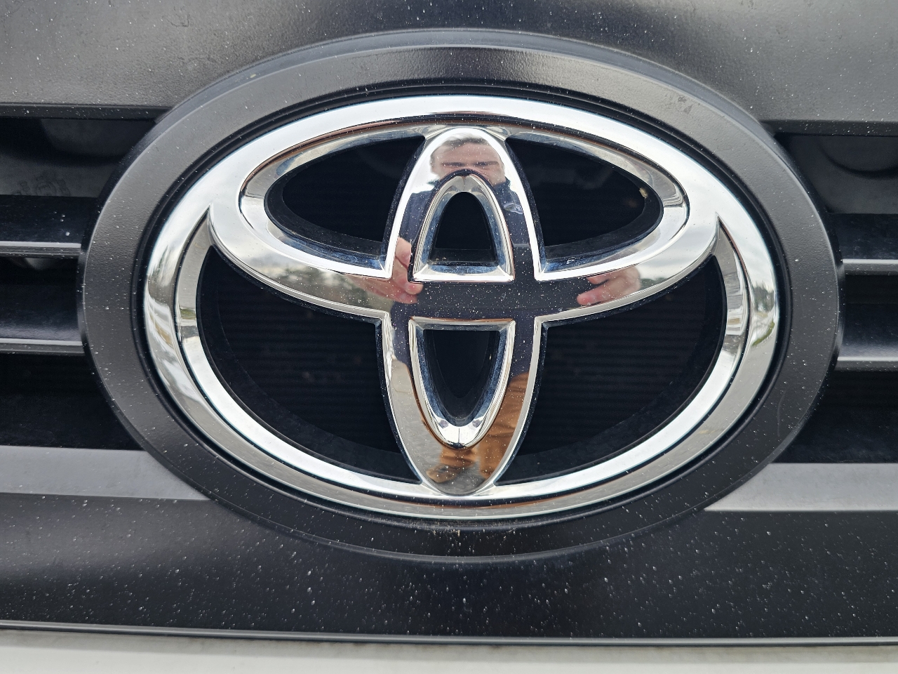 Toyota Tundra 4WD 1794 Edition CrewMax 5.5' Bed 5.7L FFV (Natl) 2017