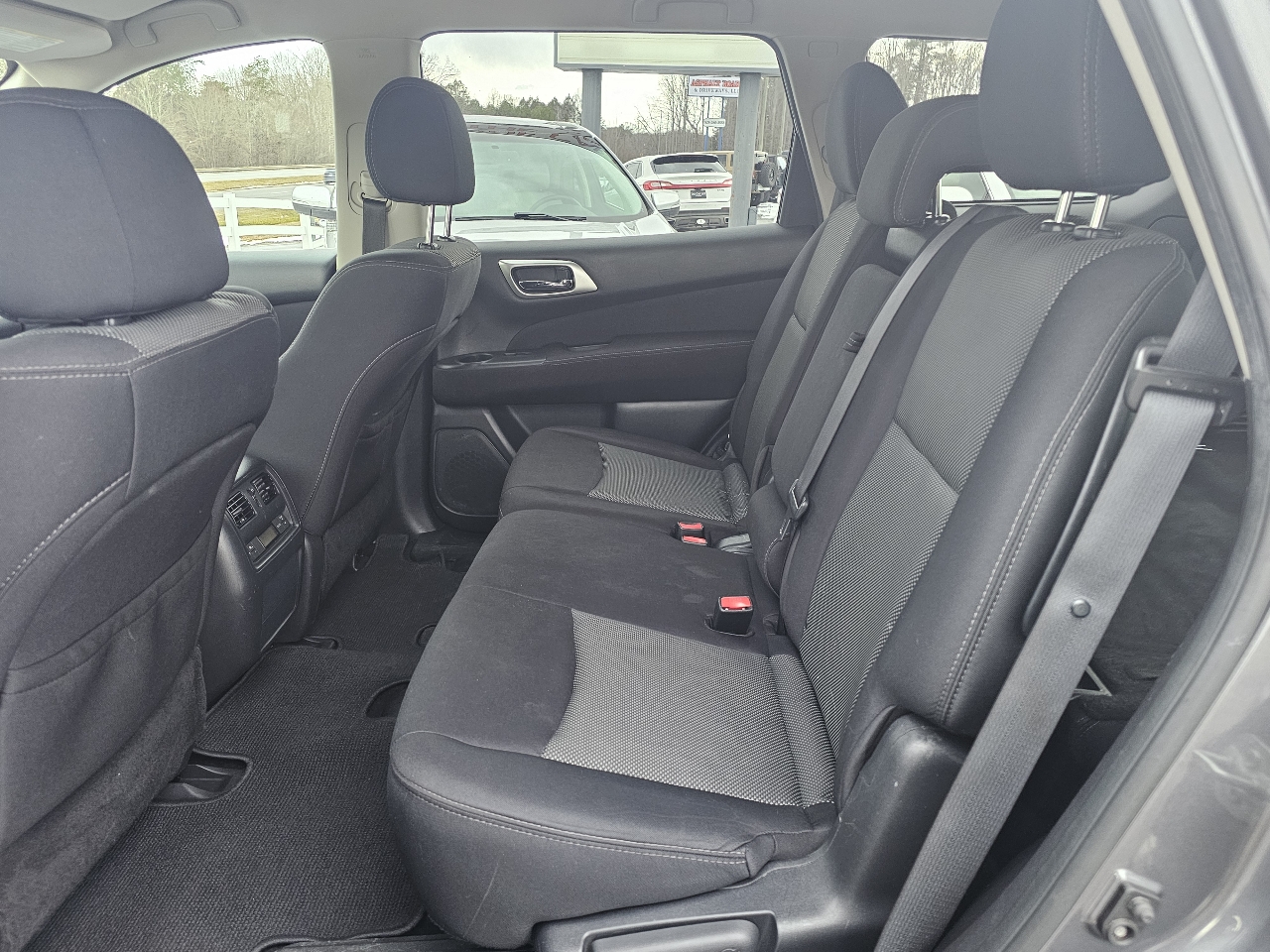 Nissan Pathfinder 4x4 S 2017