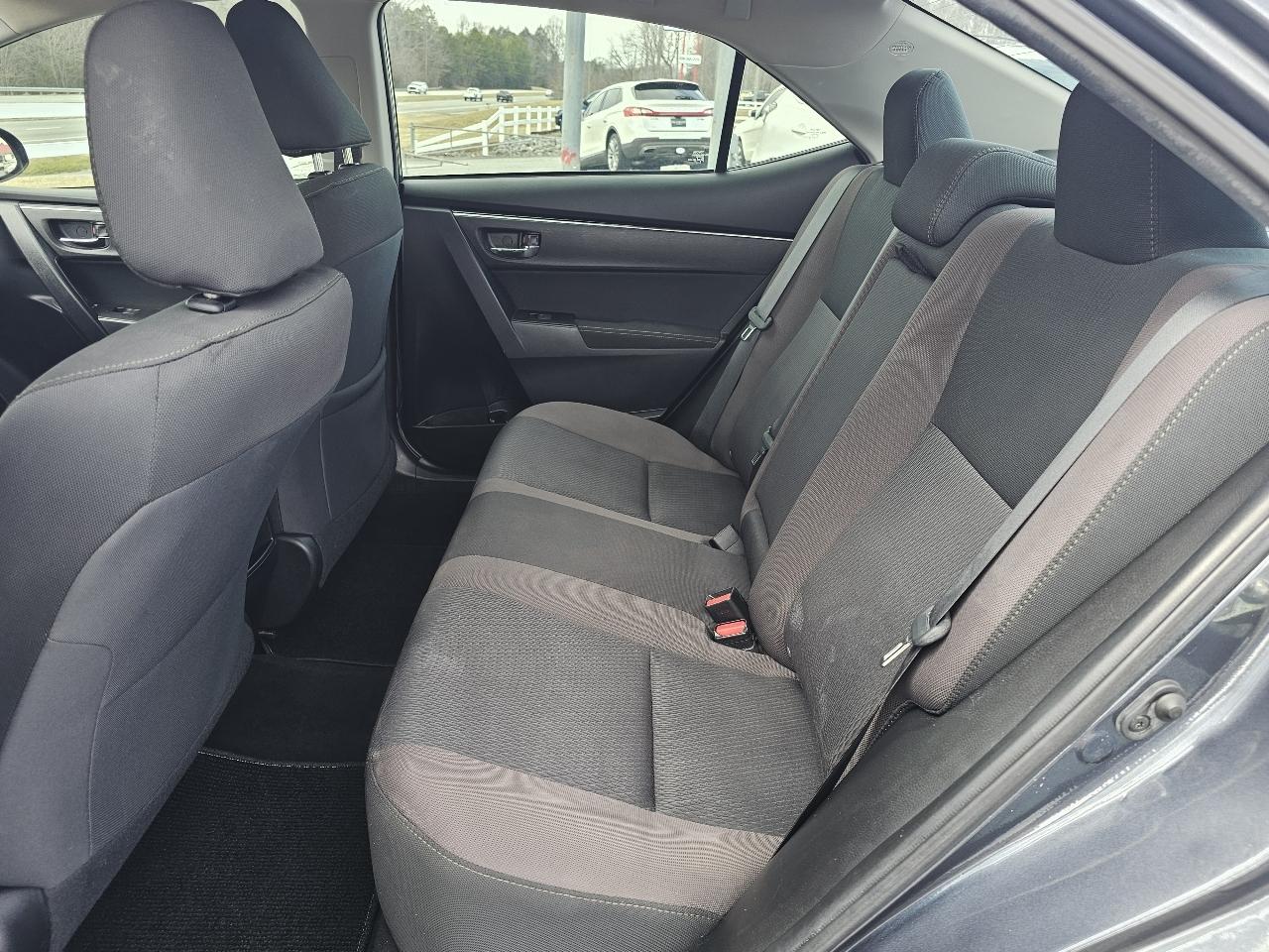 Toyota Corolla XLE CVT (Natl) 2019