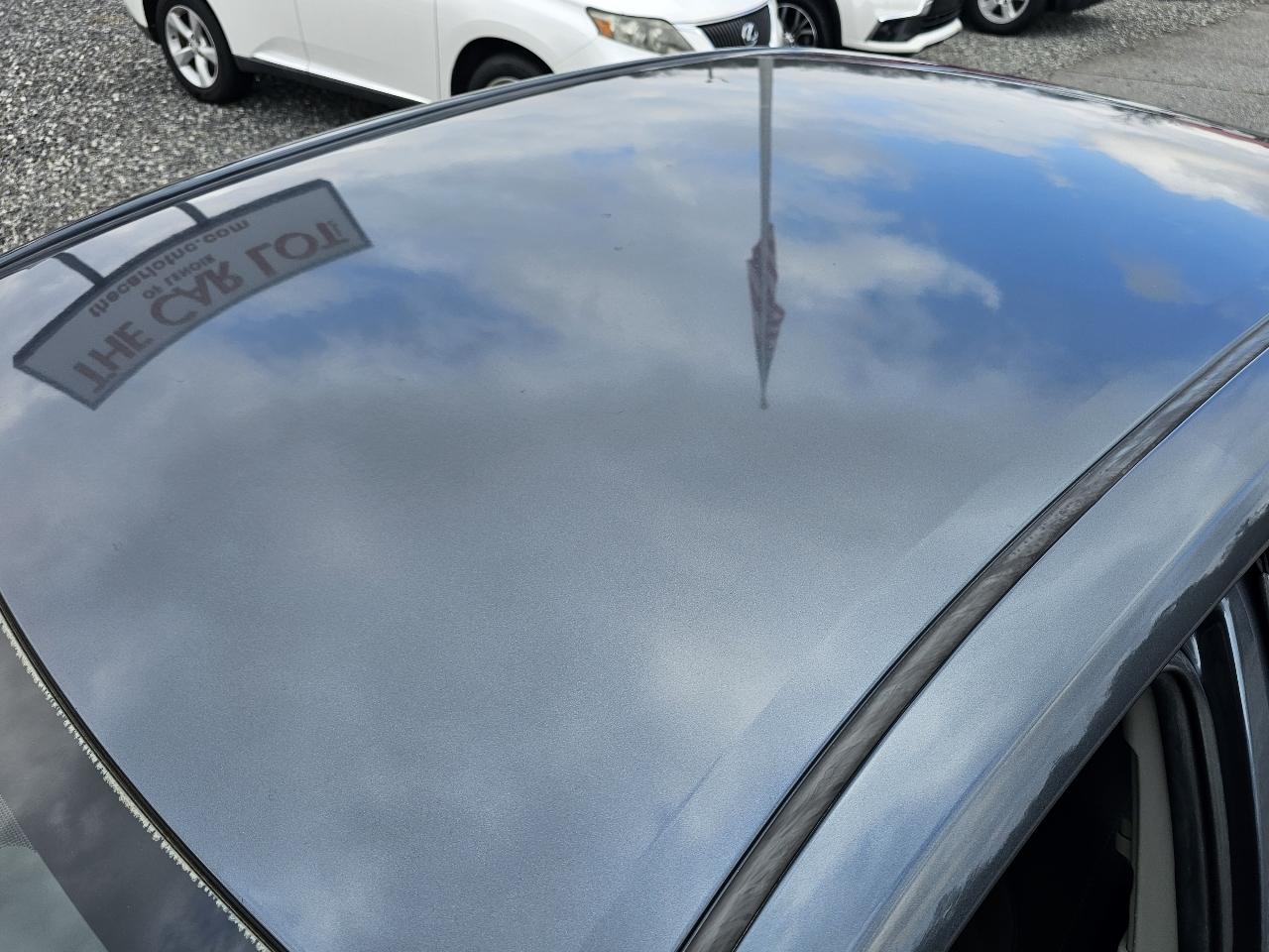 Toyota Corolla XLE CVT (Natl) 2019