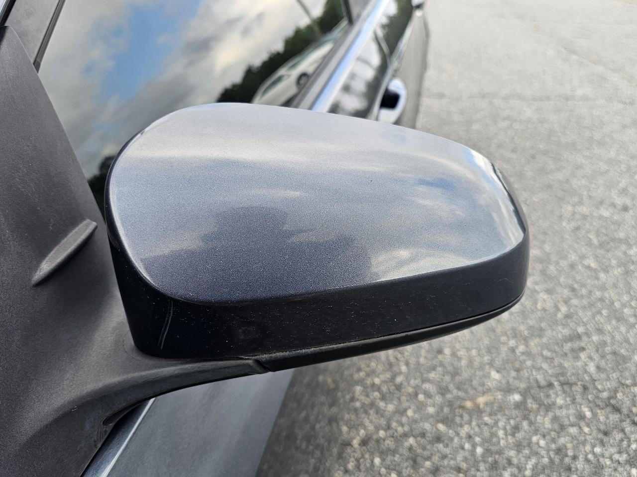 Toyota Corolla XLE CVT (Natl) 2019