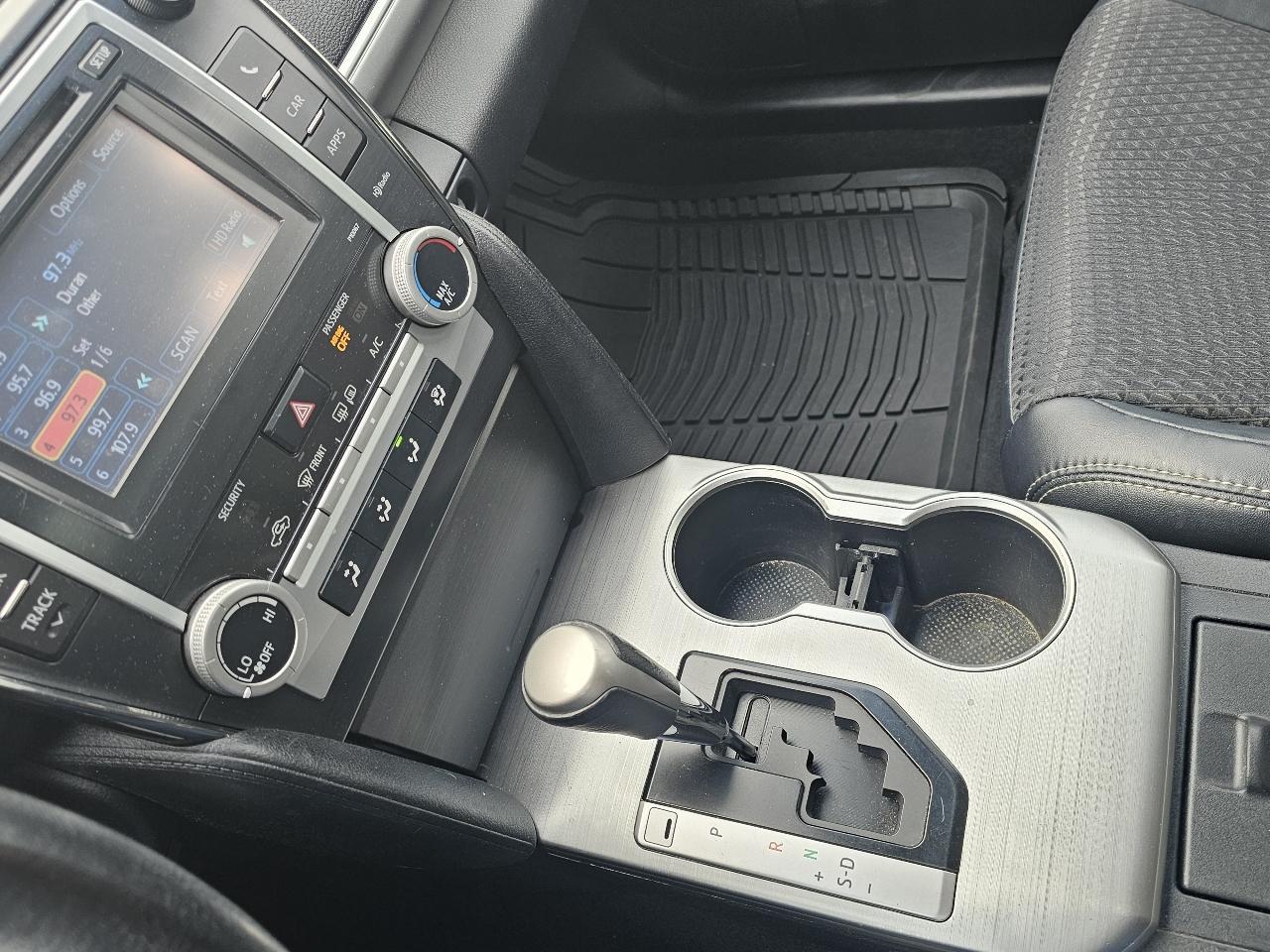 Toyota Camry 4dr Sdn I4 Auto SE Sport Limited Edition (Natl) 2012