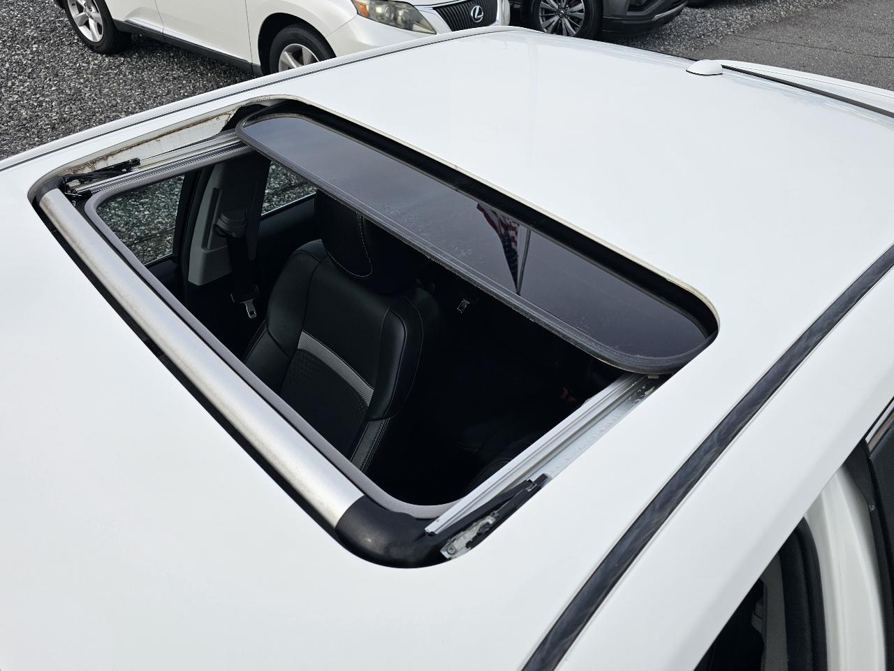 Toyota Camry 4dr Sdn I4 Auto SE Sport Limited Edition (Natl) 2012