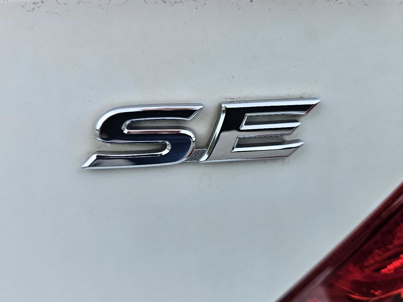 Toyota Camry 4dr Sdn I4 Auto SE Sport Limited Edition (Natl) 2012