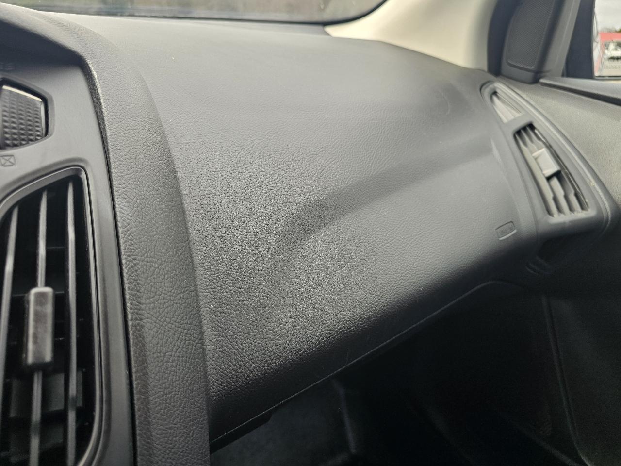 Ford Focus 5dr HB SE 2016