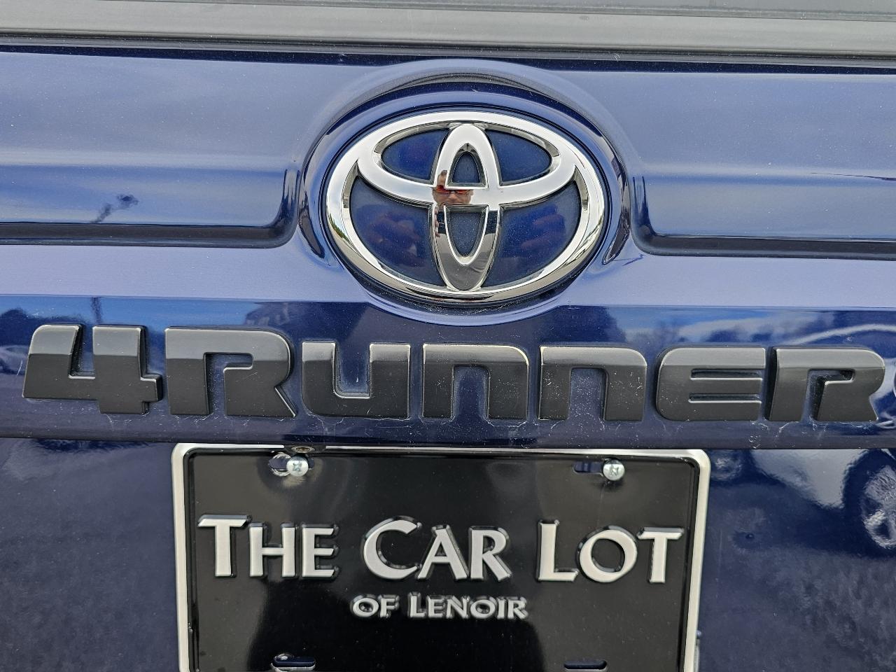 Toyota 4Runner TRD Off Road Premium 4WD (Natl) 2017