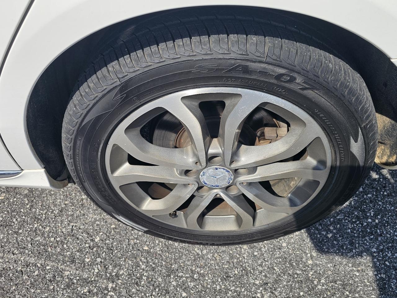 Mercedes-Benz C-Class C 300 4MATIC Sedan 2017