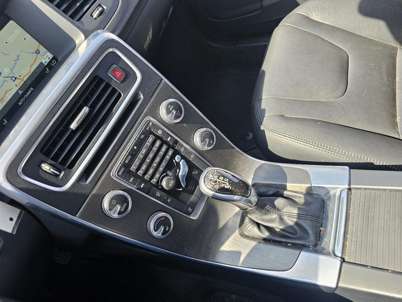 Volvo S60 2015.5 4dr Sdn T5 Premier AWD 2015