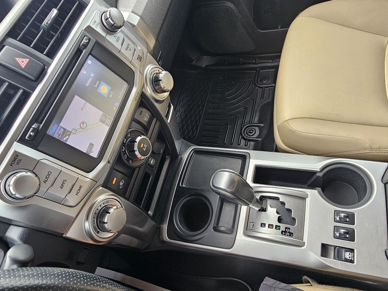 Toyota 4Runner RWD 4dr V6 SR5 Premium (Natl) 2014