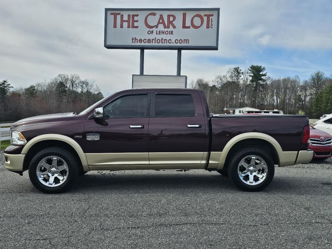 RAM 1500 4WD Crew Cab 140.5" Laramie Longhorn 2012