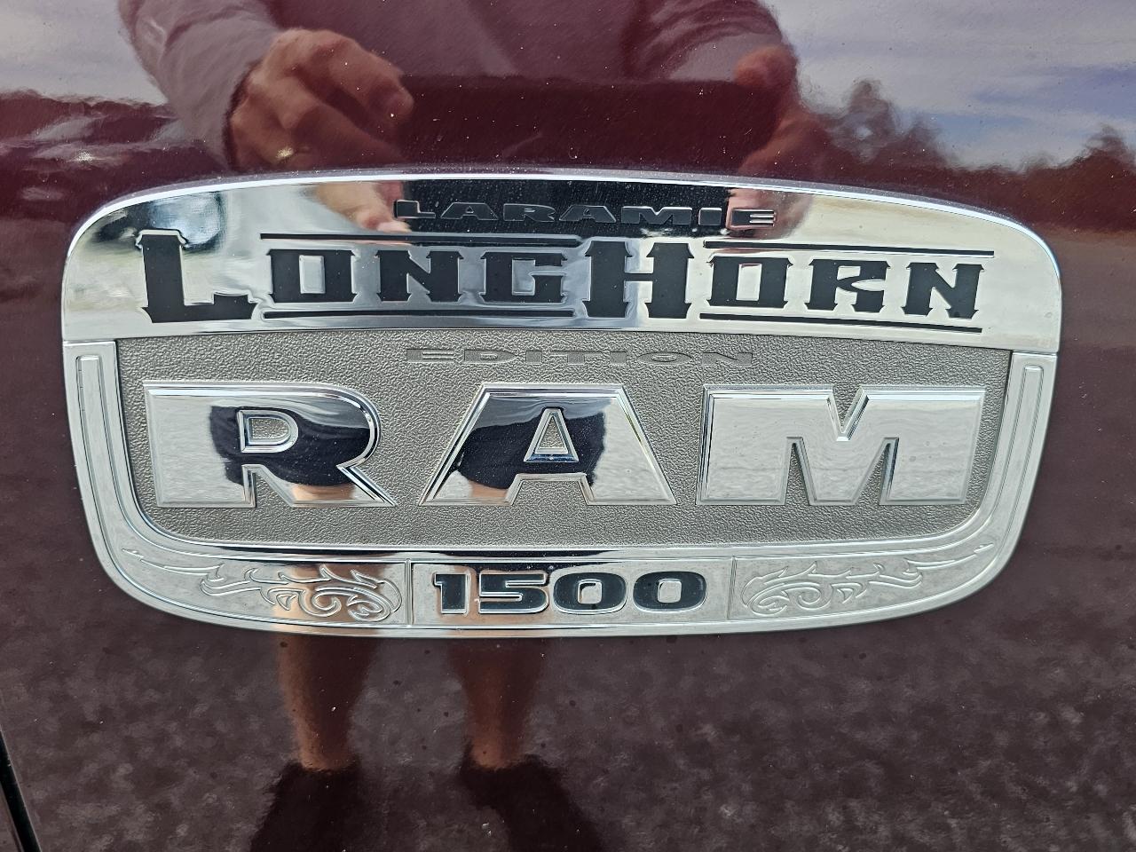 RAM 1500 4WD Crew Cab 140.5" Laramie Longhorn 2012