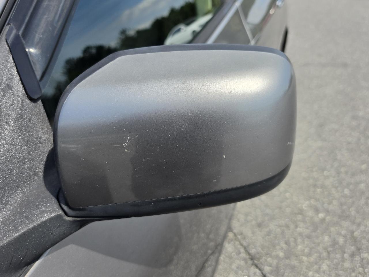 Nissan Rogue AWD 4dr S Krom Edition 2010