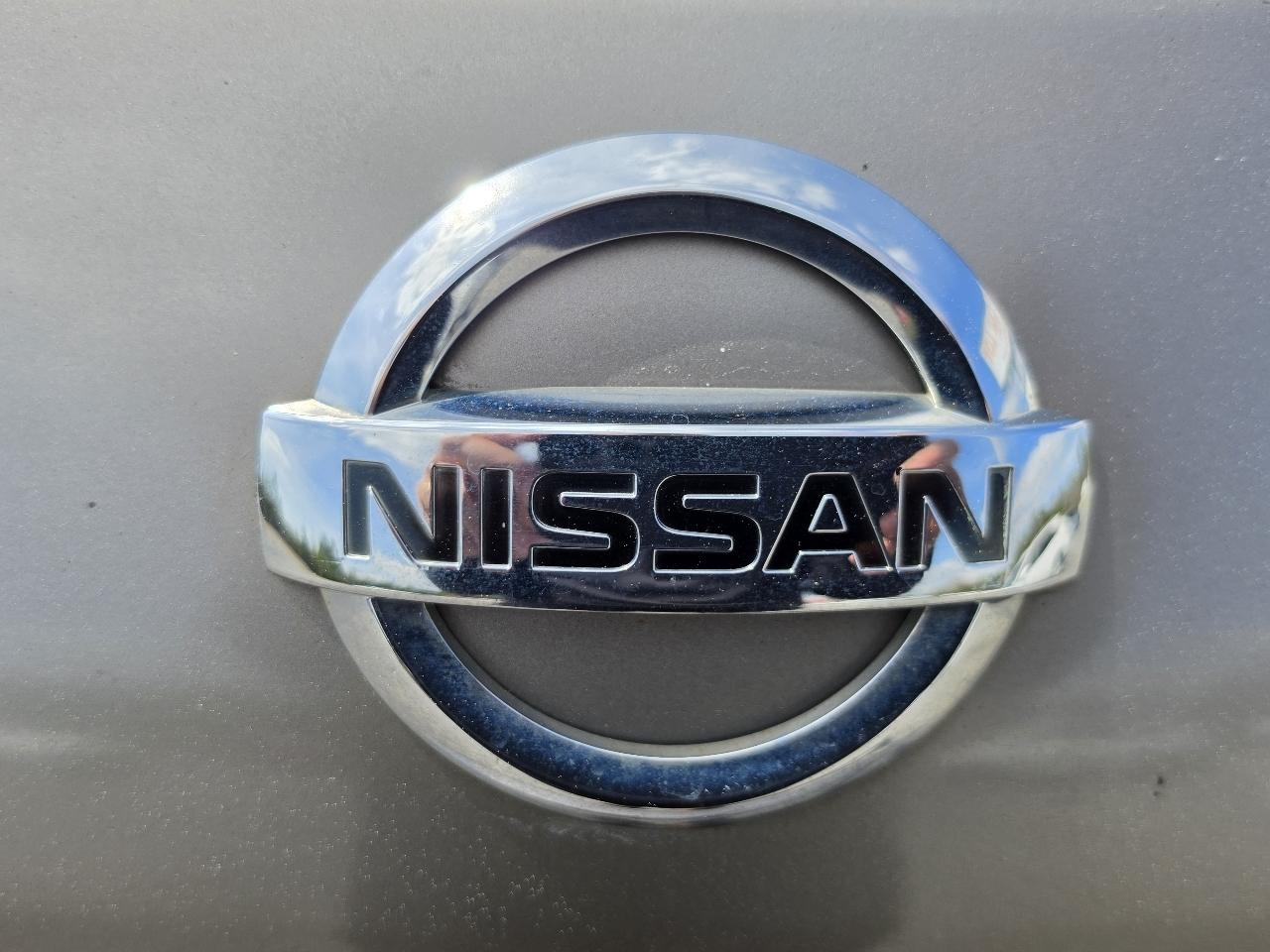 Nissan Rogue AWD 4dr S Krom Edition 2010