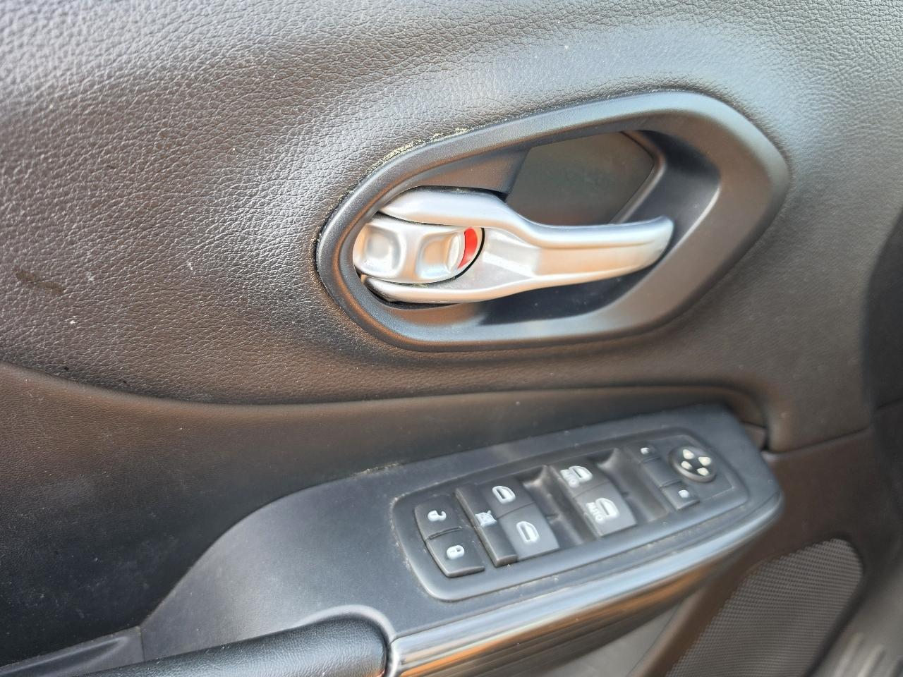 Jeep Cherokee 4WD 4dr 75th Anniversary 2016