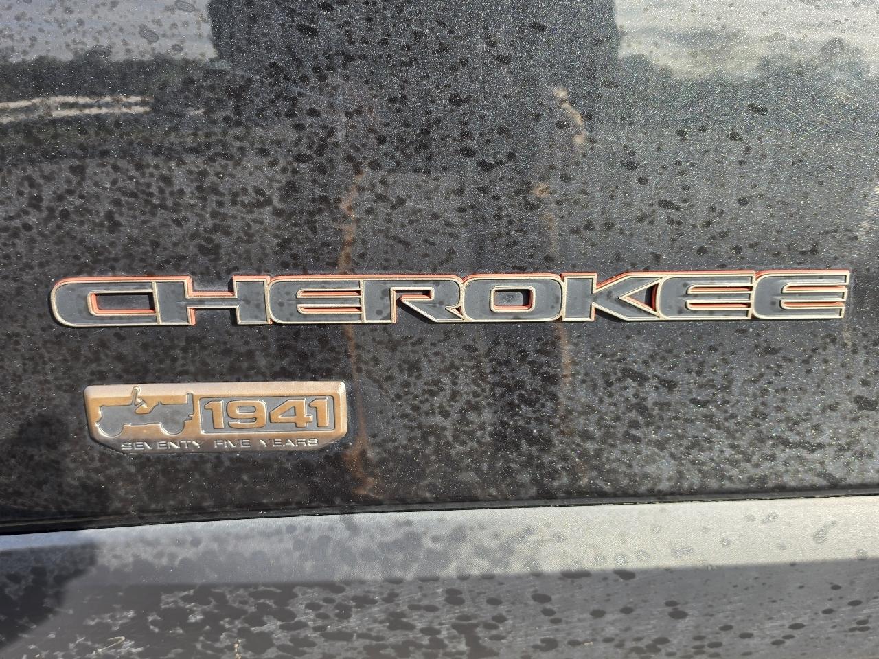 Jeep Cherokee 4WD 4dr 75th Anniversary 2016