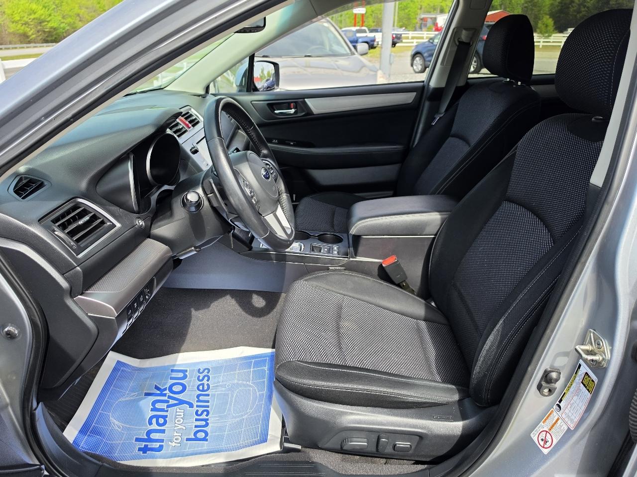 Subaru Outback 4dr Wgn 2.5i Premium PZEV 2016