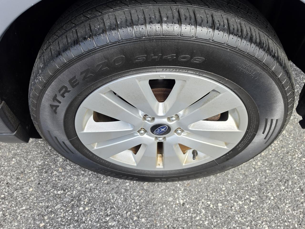 Subaru Outback 4dr Wgn 2.5i Premium PZEV 2016