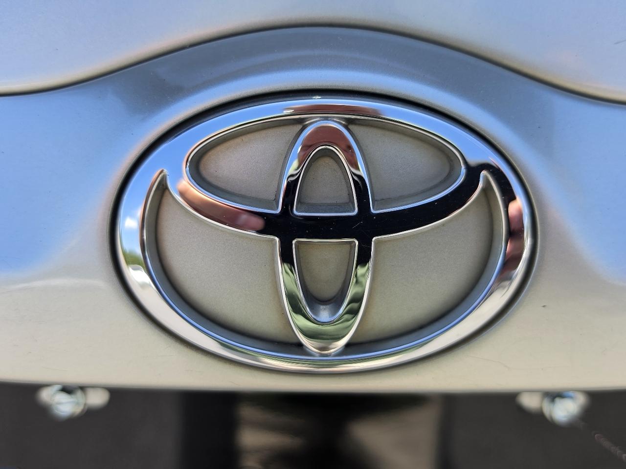 Toyota Highlander 4dr V6 Limited w/3rd Row (Natl) 2006