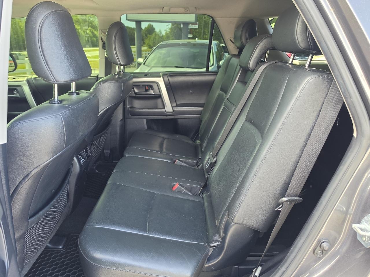 Toyota 4Runner 4WD 4dr V6 Limited (Natl) 2013