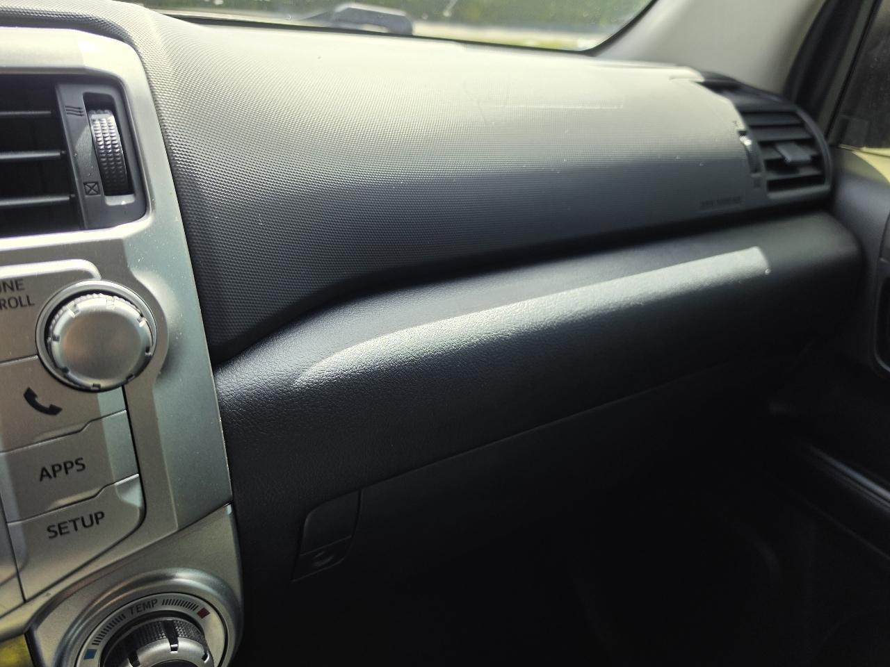 Toyota 4Runner 4WD 4dr V6 Limited (Natl) 2013