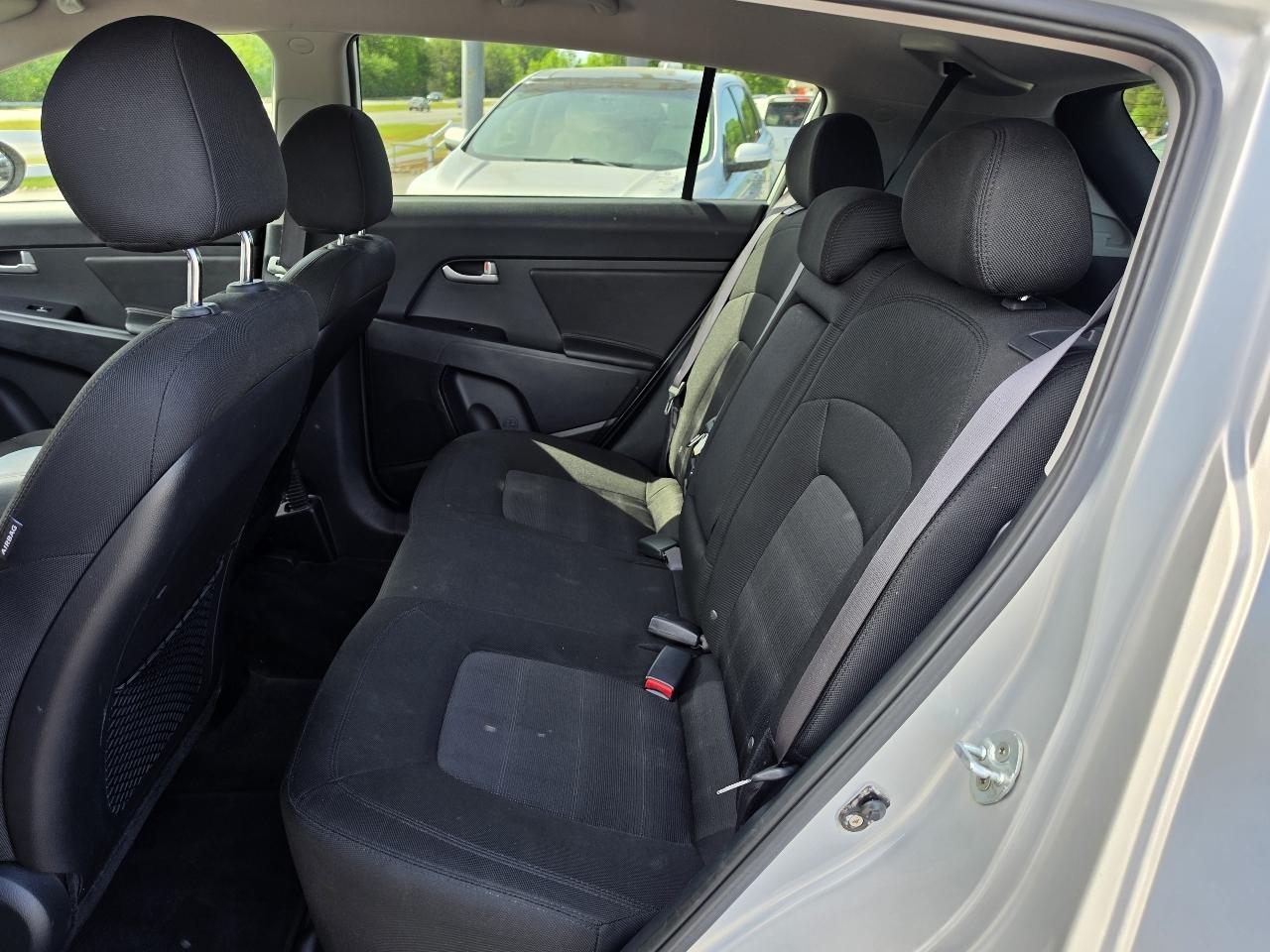 Kia Sportage 2WD 4dr LX 2012